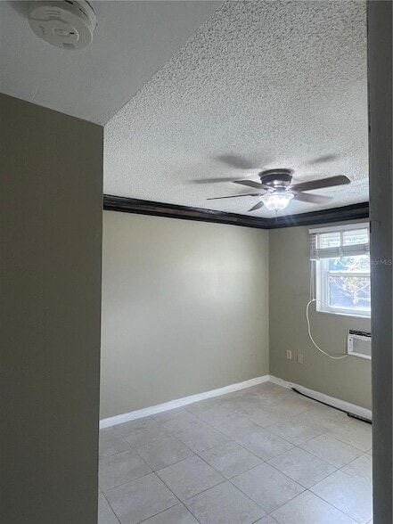 Building Photo - 1824 N Hiawassee Rd