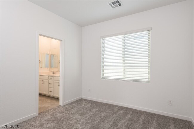 Building Photo - 12412 Ocean Tiller Ave