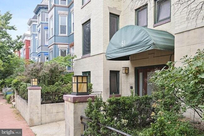 Building Photo - 51 Randolph Pl NW