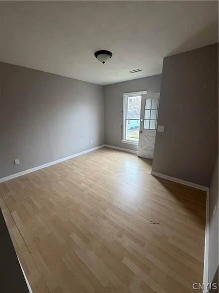 Building Photo - 214 Rowland St