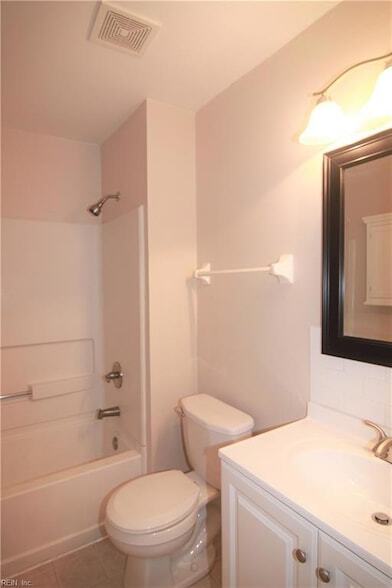 Building Photo - 1761 Ocean Bay Dr