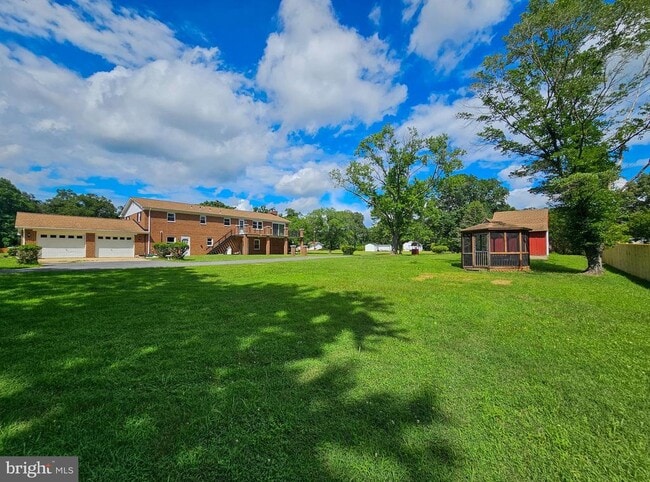 Building Photo - 5084 Sands Rd