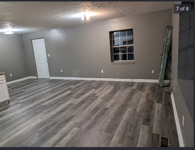 Building Photo - 1769 Teamon Rd