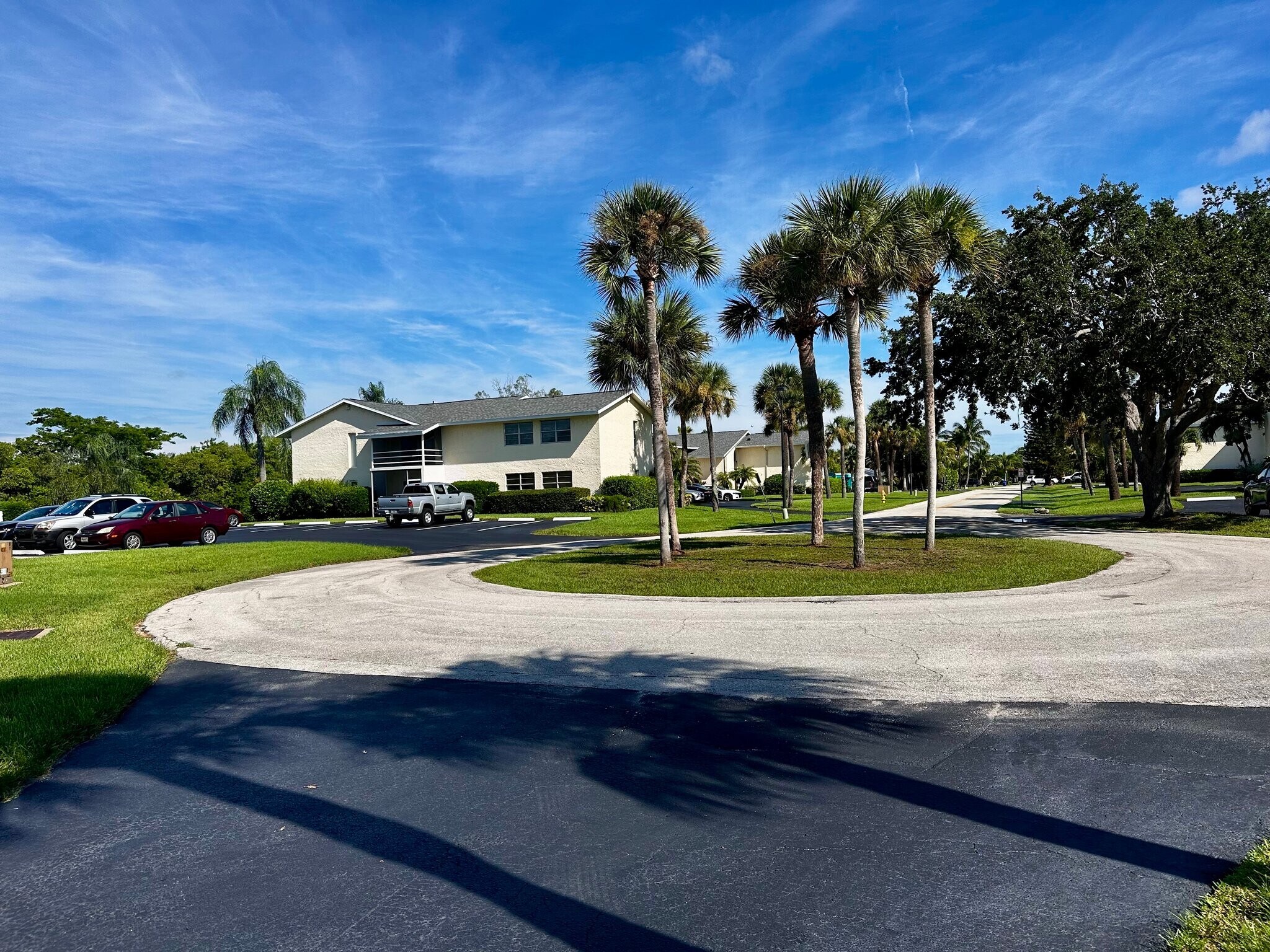 Building Photo - 1815 Robalo Dr