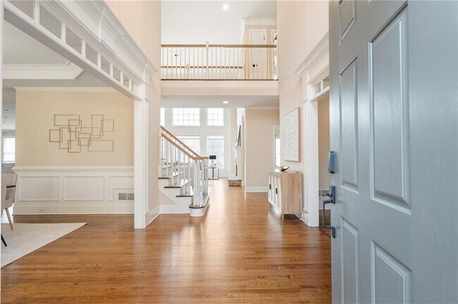 Building Photo - 870 Longstone Landing