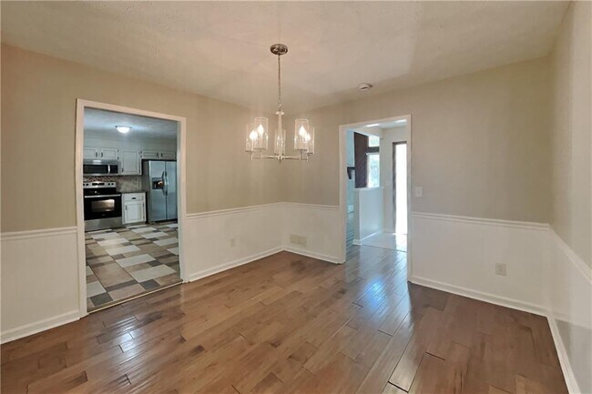 Building Photo - 3259 Rangers Gate Dr