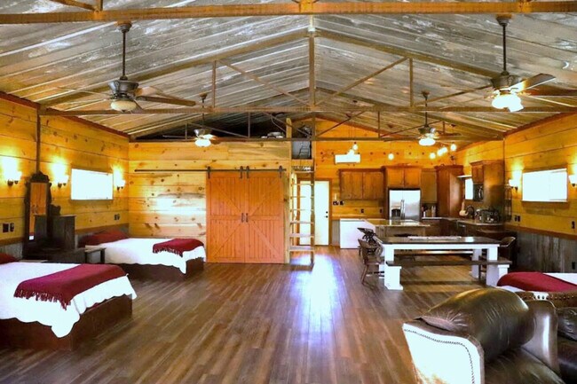 Building Photo - 8625 Grassbur Rd