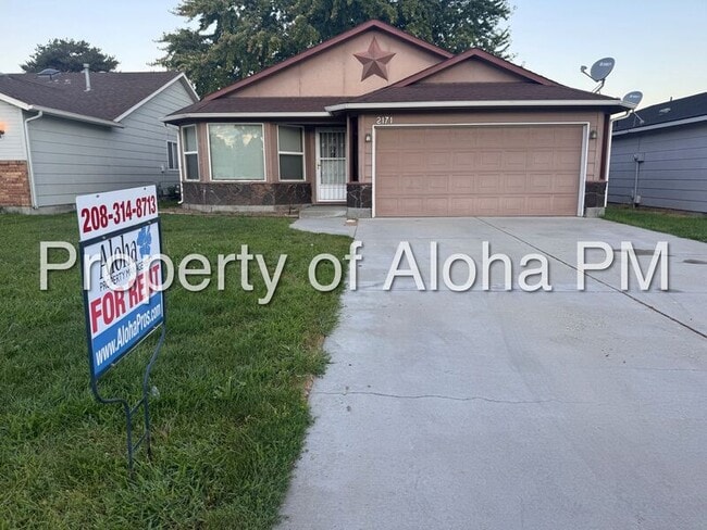 Primary Photo - 2171 N Linder Rd
