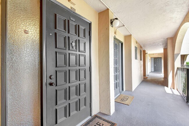 Building Photo - 755 Dotterel Rd