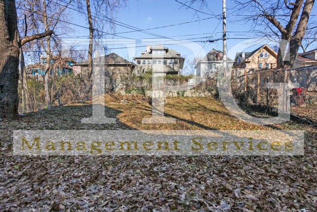 Building Photo - Beautiful, Updated Historic Home in KCMO