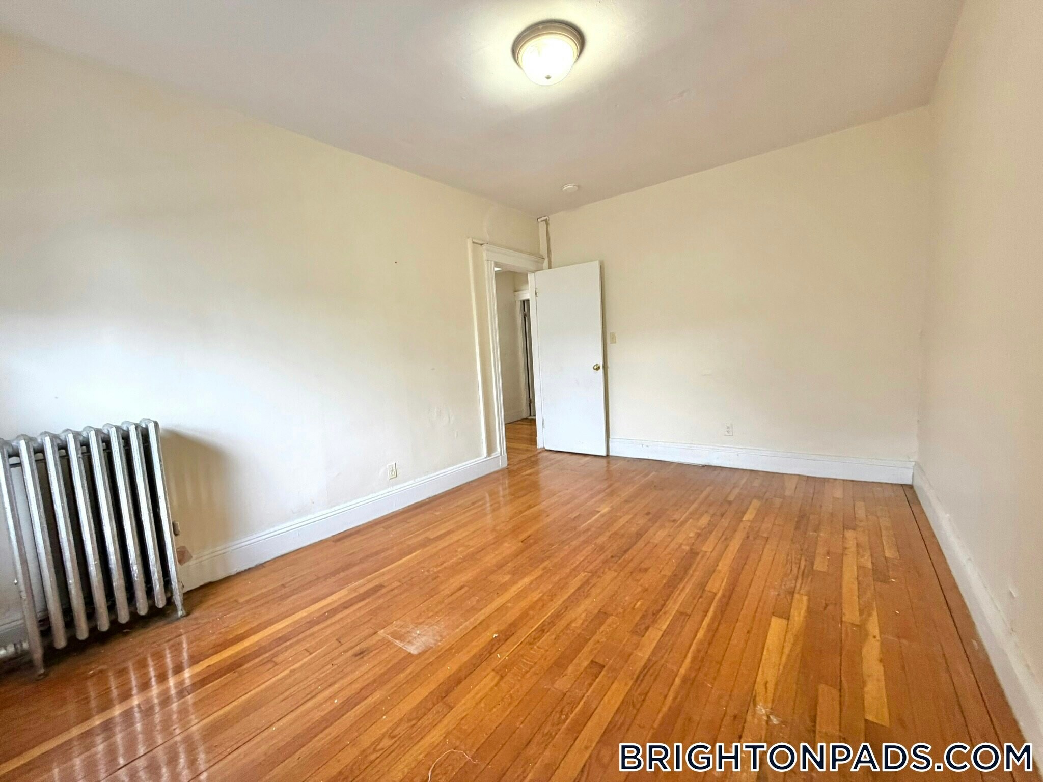 Building Photo - 127 Washington St