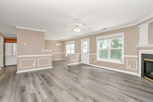 Building Photo - 4BD/2.5BA Home in Wallace Creek
