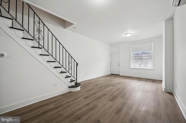 Building Photo - 2919 N Mascher St