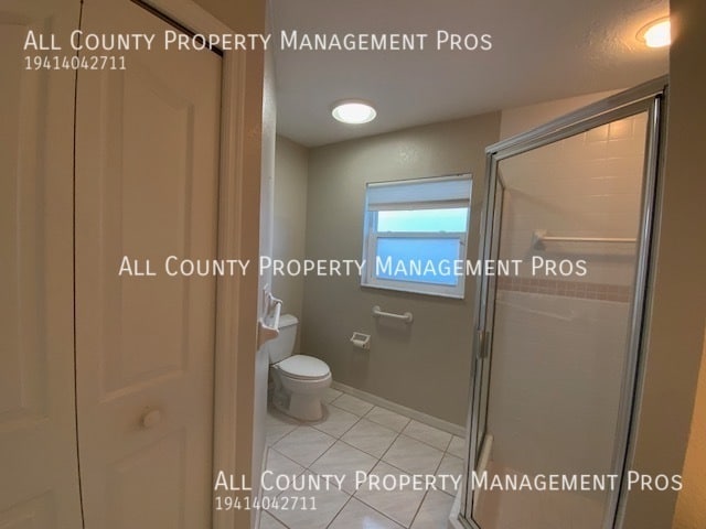 Building Photo - 5521 61st Ln E