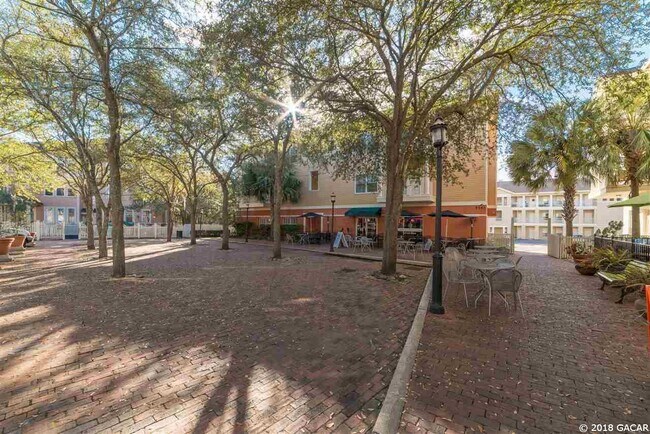 Building Photo - 9149 SW 49th Pl