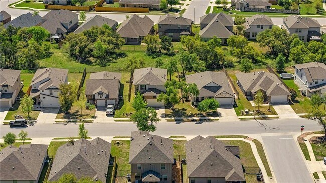 Building Photo - 208 Callahan Ln