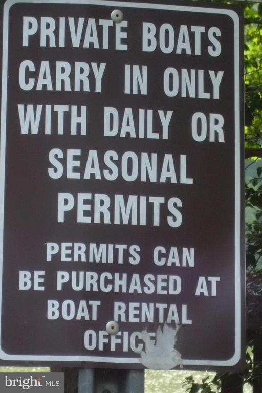 Building Photo - 3808 Delano St