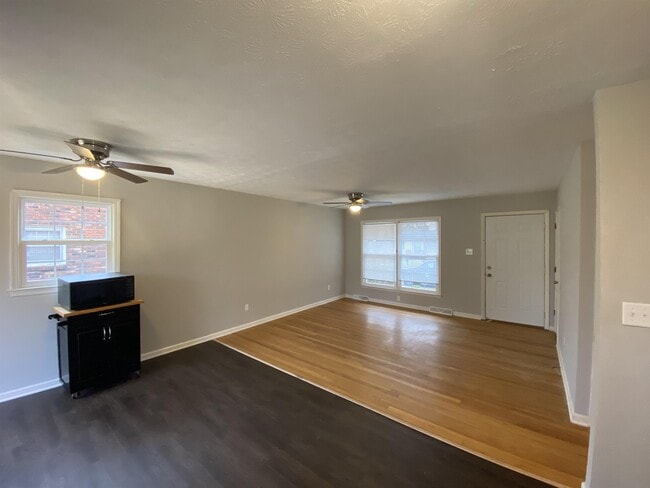 Building Photo - 4041 Foxe Basin Rd