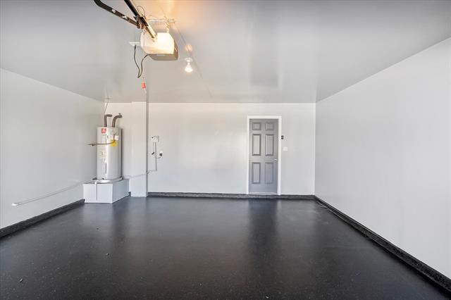 Building Photo - 2204 Windcastle Dr