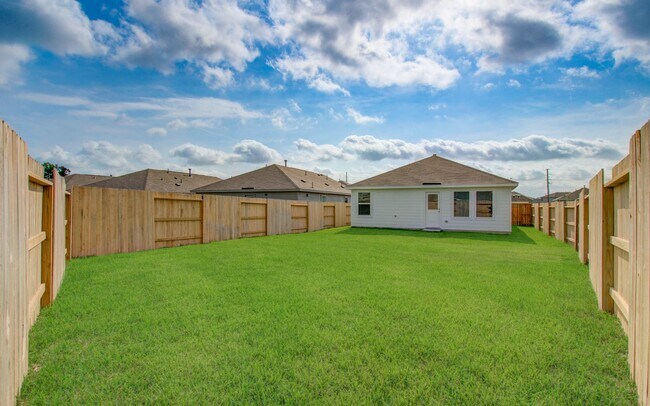 Building Photo - 18054 Le Gotte Ln