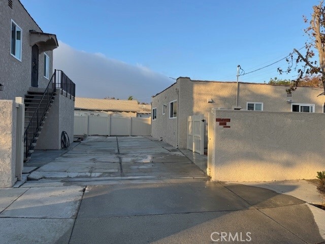 Building Photo - 24627 Cypress St