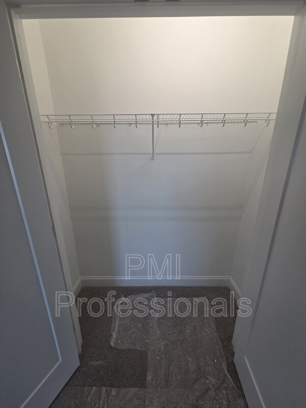 Building Photo - 1337 Rebecca Johns Dr