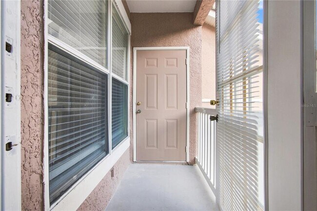 Building Photo - 10467 Villa View Cir