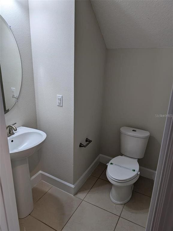 Building Photo - 13825 Benavente Ave