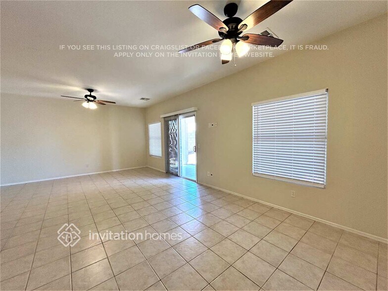 Building Photo - 15722 W Calavar Rd