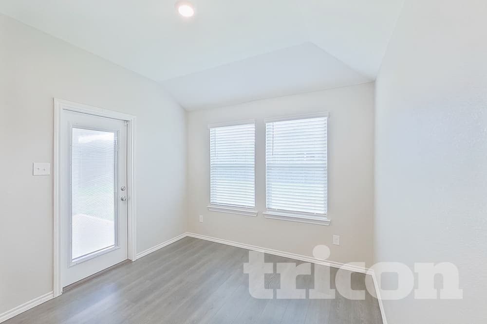Building Photo - 848 Glover Dr