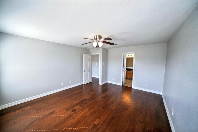 Building Photo - Beautiful home in the desirable Trails of Kensington Ranch, Schertz, TX - Realtor Commission: $500