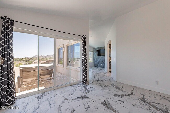 Building Photo - 11525 E Desert Willow Dr