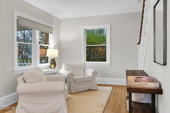 Building Photo - 27 Waterman Ave