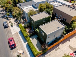 Building Photo - 516 Sunset Ave