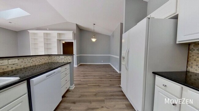 Building Photo - 5006 Carleton Dr
