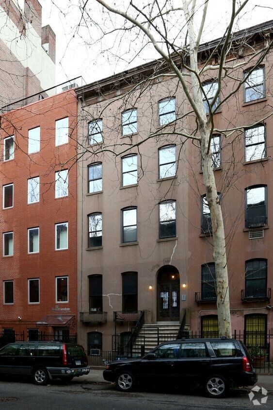 Primary Photo - 1382 1st Avenue