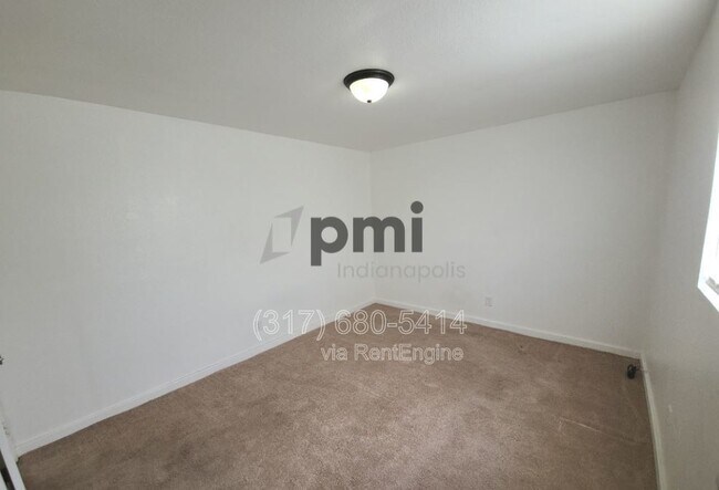 Building Photo - 1311 E 11th St