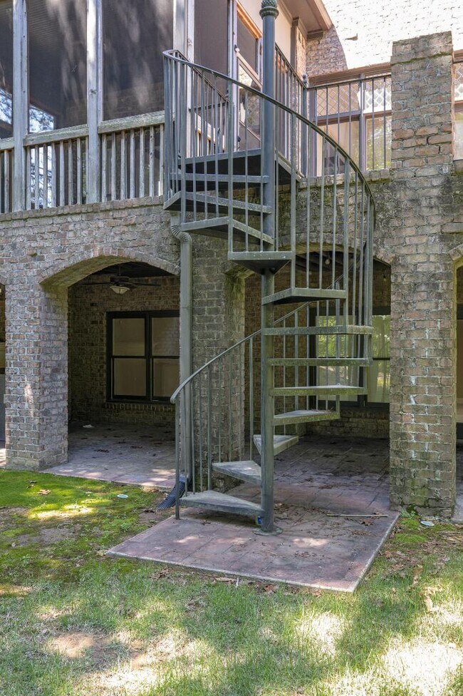 Building Photo - 3924 Butler Springs Way