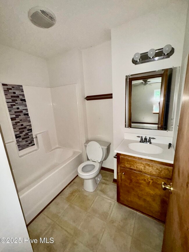 Building Photo - 1118 Brownlea Dr