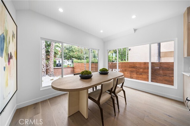 Building Photo - 2203 Pelham Ave