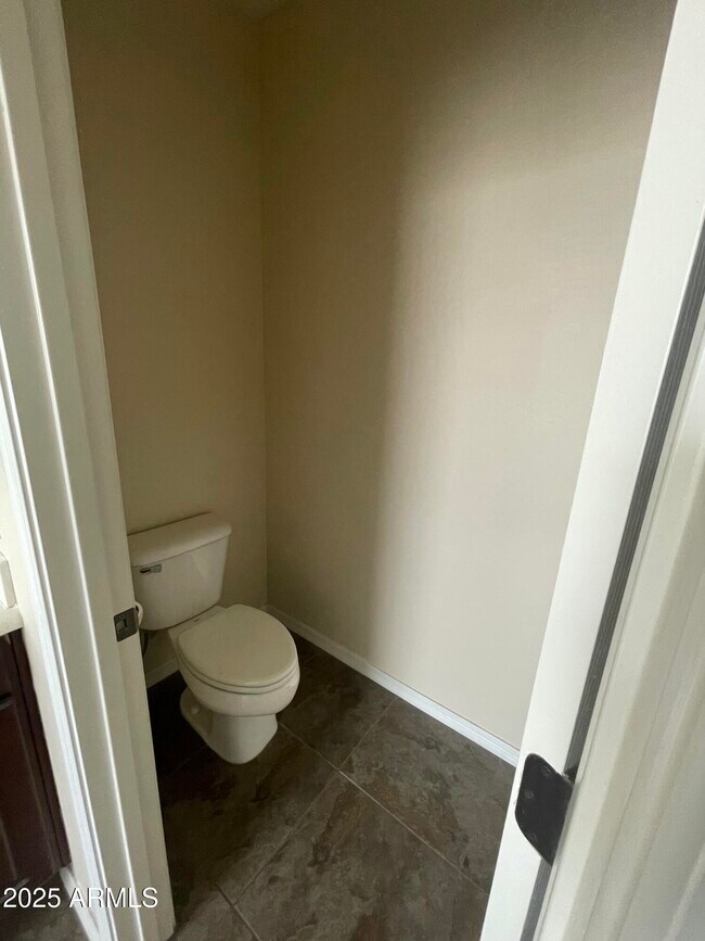 Building Photo - 3810 S Star Canyon Dr