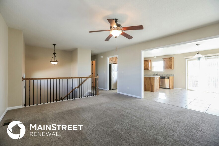 Building Photo - 505 192nd St