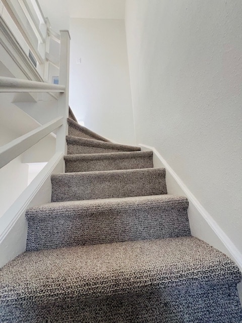 Building Photo - 6546 Kelly St