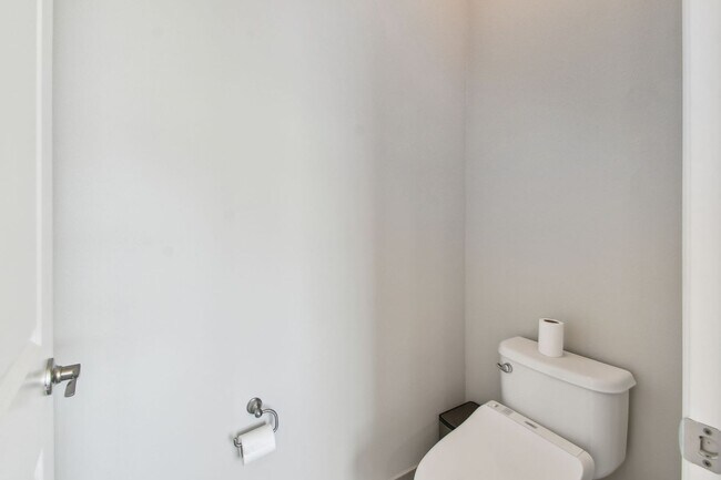 Building Photo - Waterfront Home for Lease – Resort-Style Living Every Day!