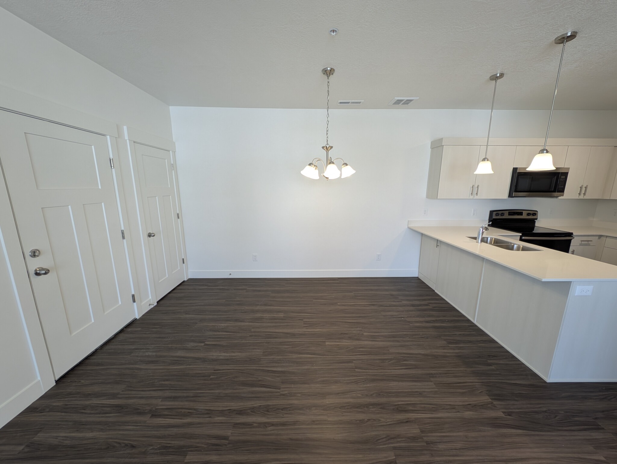 Building Photo - 3993 W Big Horn Dr