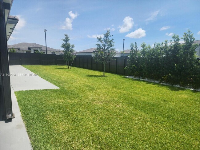 Building Photo - 17000 SW 291st St