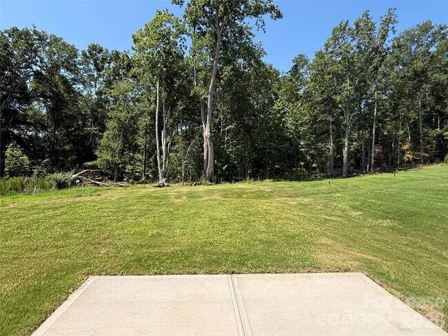 Building Photo - 436 Luna Ln