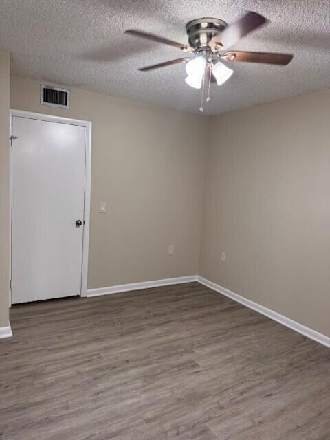 Building Photo - 3310-3333 33rd Way