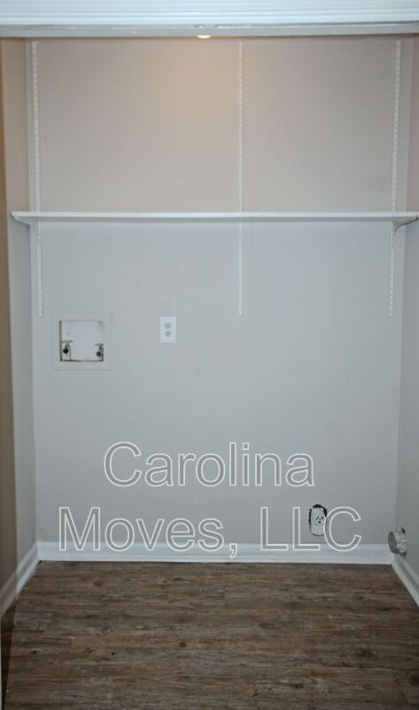 Building Photo - 83 Pine Creek Ct Ext