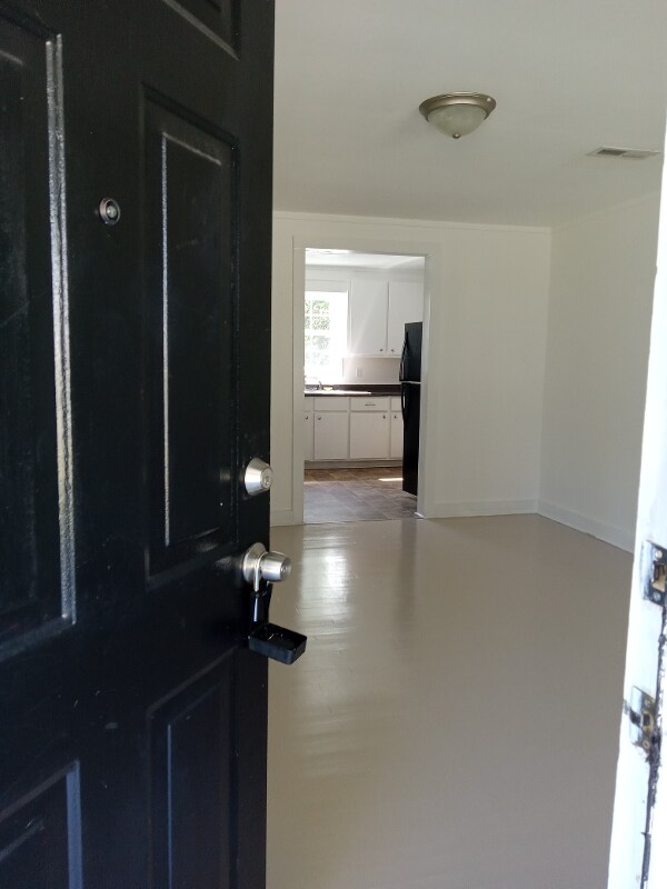 Building Photo - 202 Yancey St